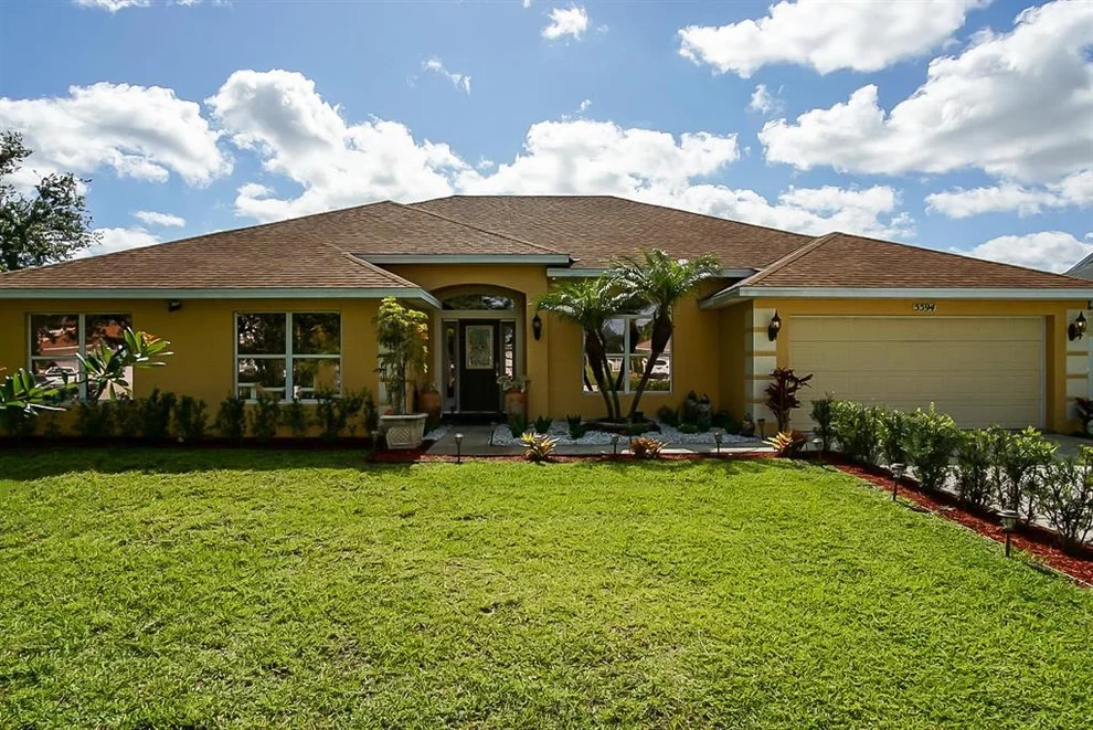 Unit for sale at 5594 NW North Crisona Circle, Port St Lucie, FL 34986
