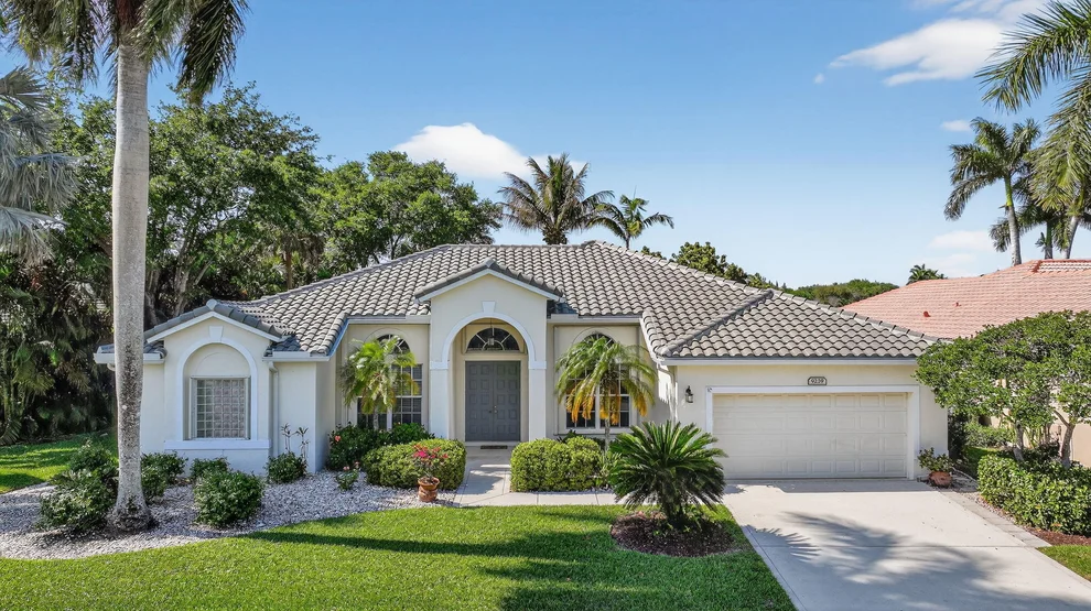 Unit for sale at 9239 Emily Circle, Lake Worth, FL 33467