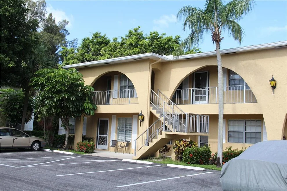 Unit for sale at 13702 Via Flora, Delray Beach, FL 33484