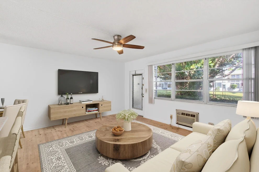 Unit for sale at 247 Ventnor R, Deerfield Beach, FL 33442