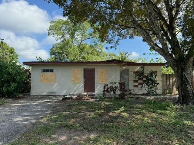 Unit for sale at 5427 Eadie Place, West Palm Beach, FL 33407