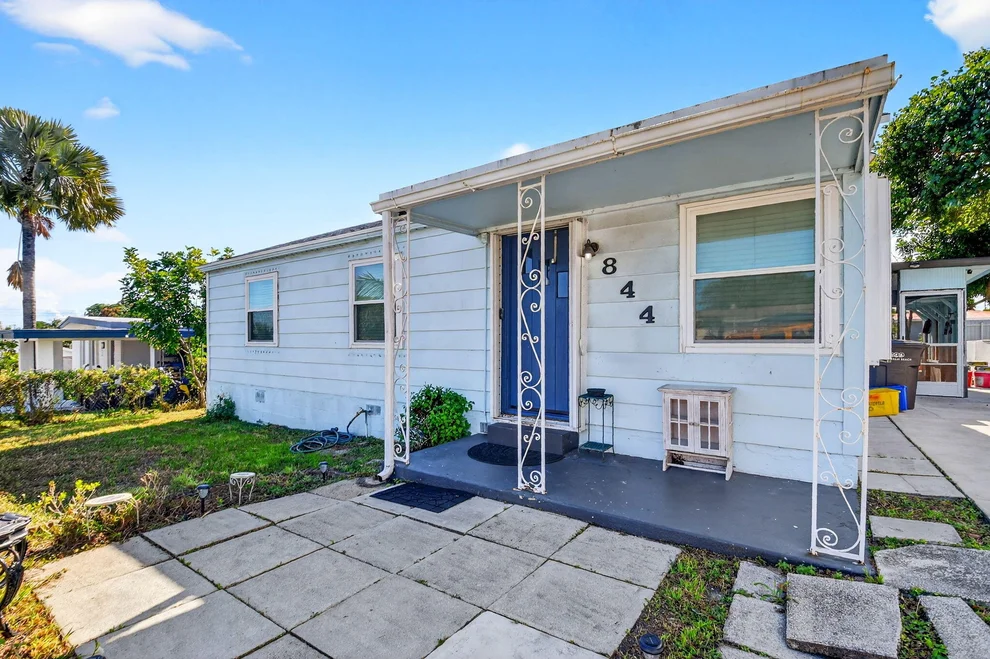 Unit for sale at 844 Bradley Street, West Palm Beach, FL 33405