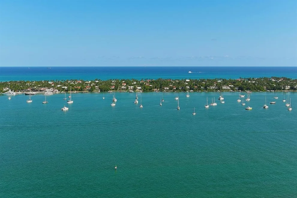 Unit for sale at 5600 N Flagler Drive, West Palm Beach, FL 33407