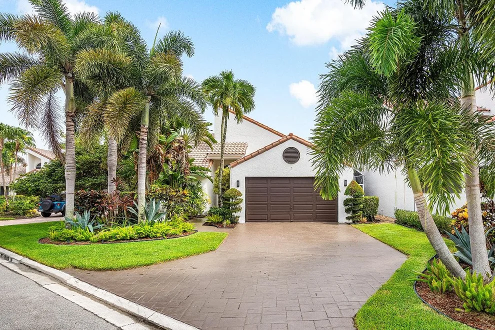 Unit for sale at 17128 Newport Club Drive, Boca Raton, FL 33496