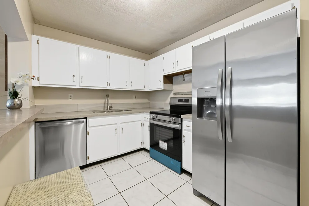 Unit for sale at 4278 NW 89th Avenue, Coral Springs, FL 33065