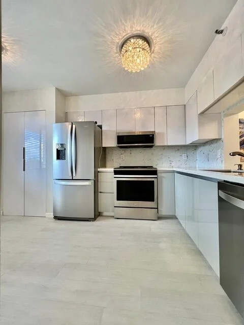 Unit for sale at 6866 Huntington Lane, Delray Beach, FL 33446