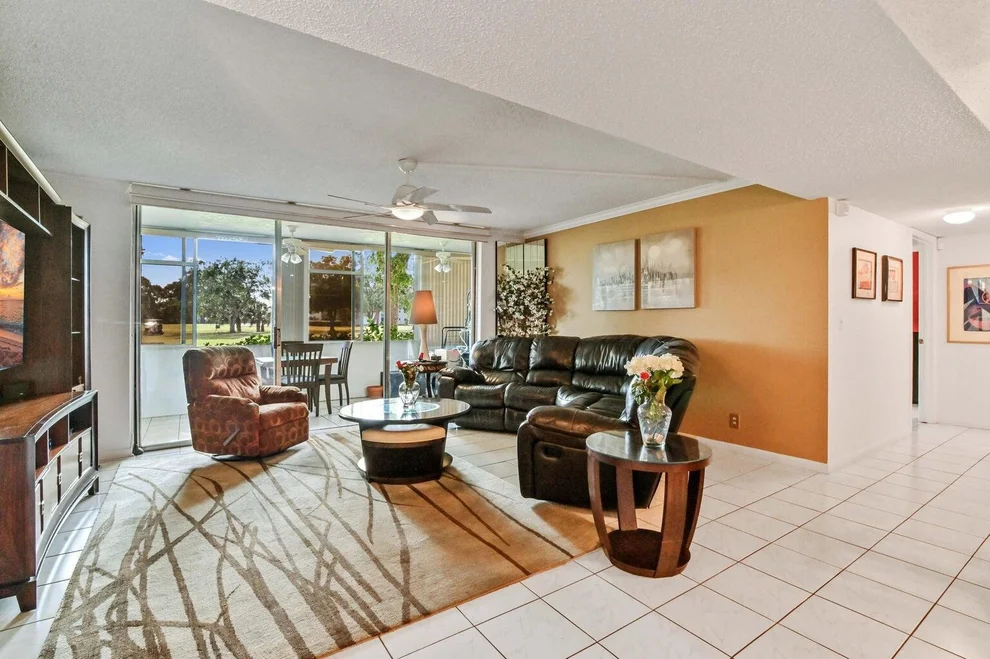 Unit for sale at 3286 Arcara Way, Lake Worth, FL 33467