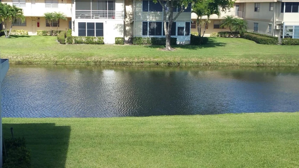 Unit for sale at 317 Saxony G, Delray Beach, FL 33446