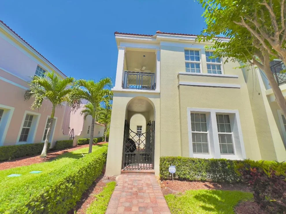 Unit for sale at 8300 NW 9th Avenue, Boca Raton, FL 33487