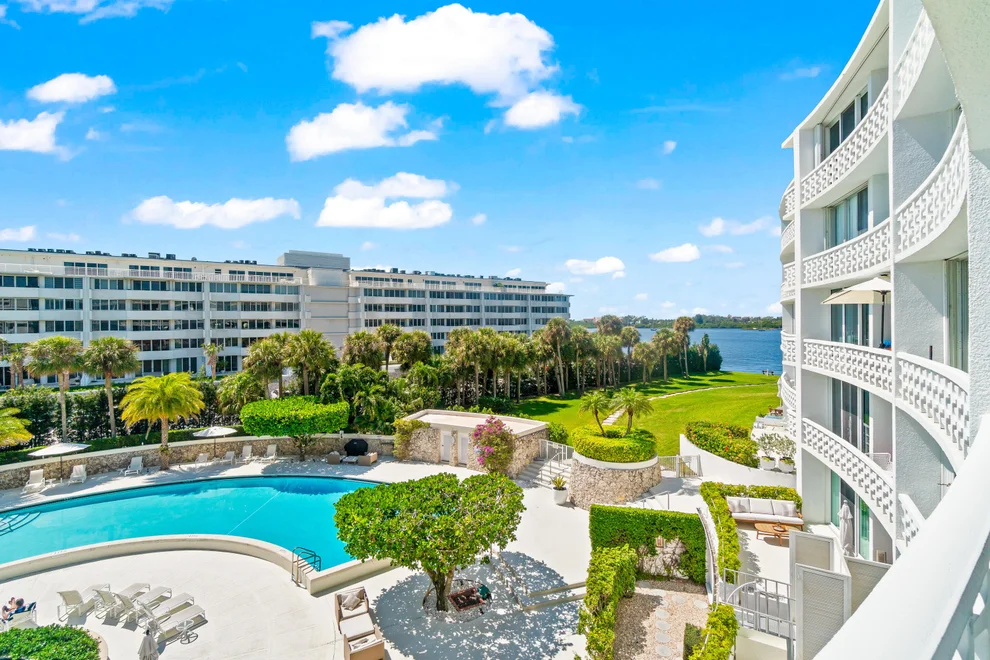 Unit for sale at 2760 S Ocean Boulevard, Palm Beach, FL 33480