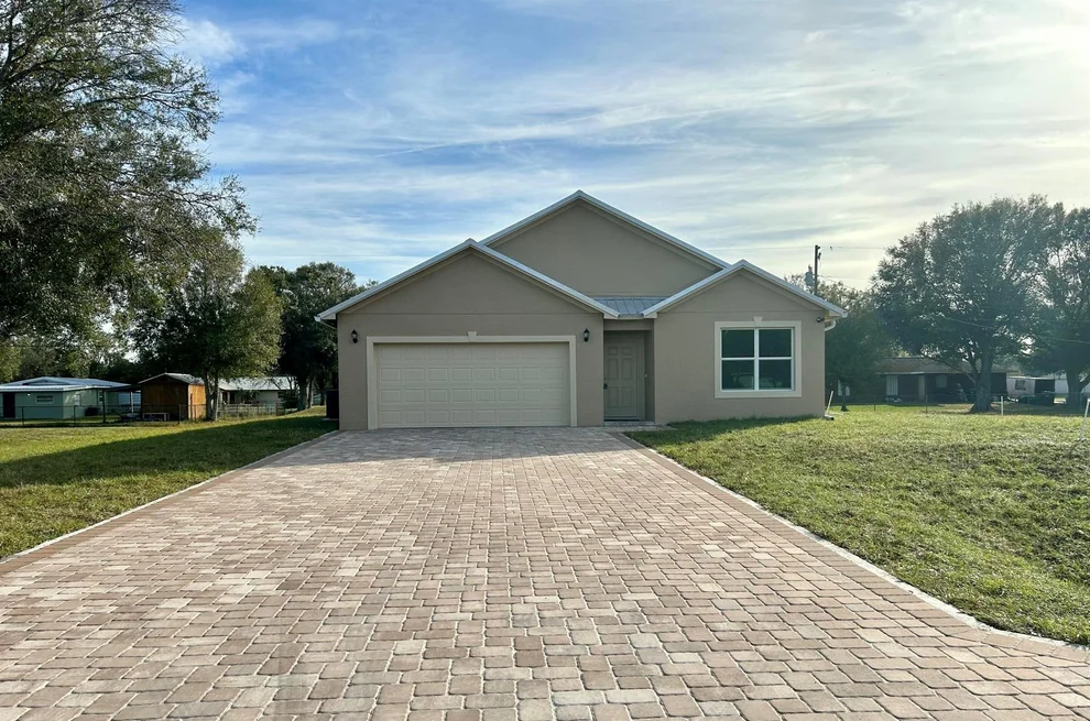 Unit for sale at 3670 NW 23rd Avenue, Okeechobee, FL 34972
