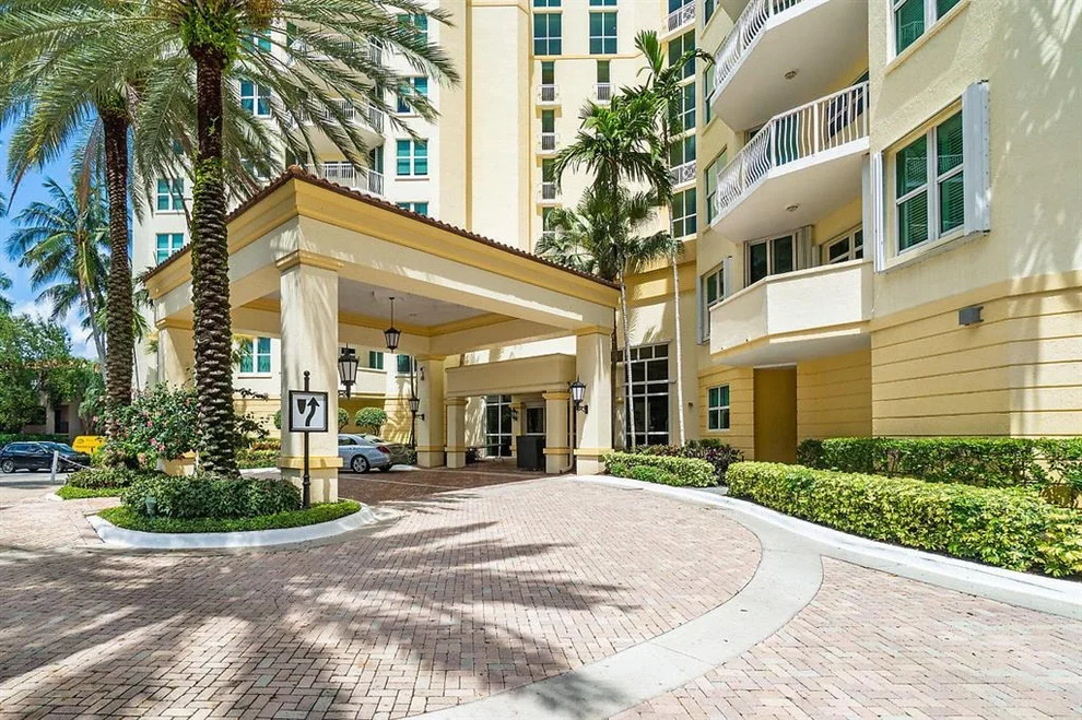 Unit for sale at 500 SE Mizner Boulevard, Boca Raton, FL 33432