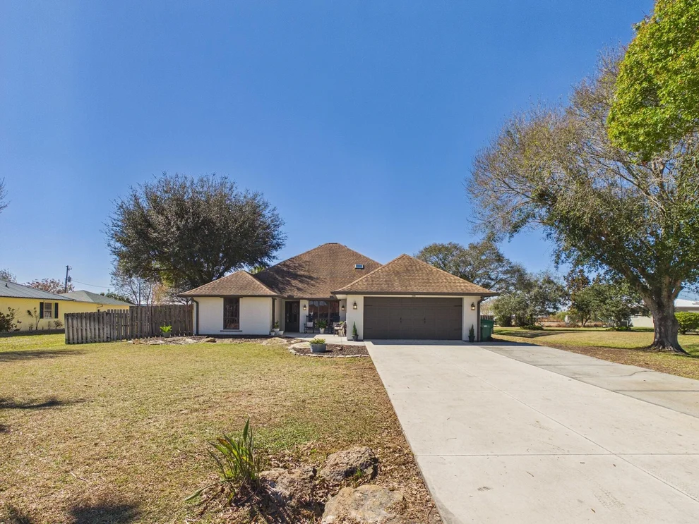 Unit for sale at 755 SW 85th Avenue, Okeechobee, FL 34974