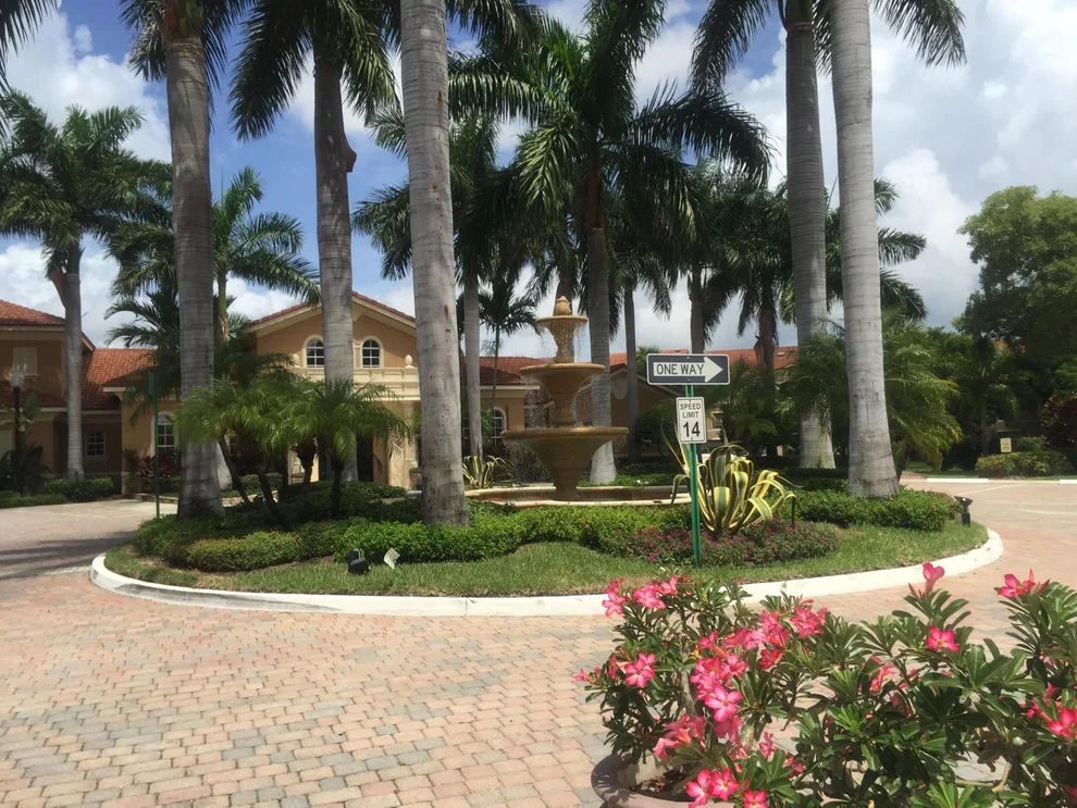 Unit for sale at 611 Villa Circle, Boynton Beach, FL 33435