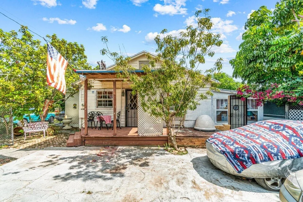 Unit for sale at 1501 Suwanee Drive, West Palm Beach, FL 33409