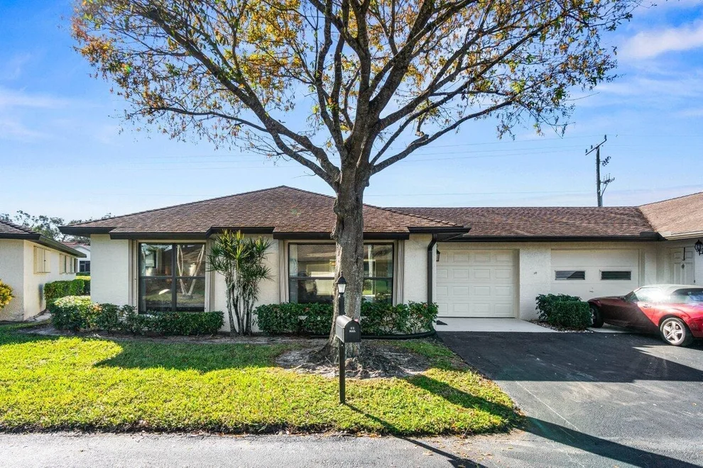 Unit for sale at 4862 Equestrian Road, Boynton Beach, FL 33436