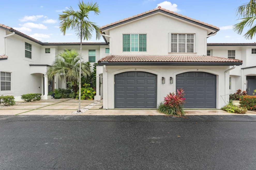 Unit for sale at 330 SW 8th Street, Boca Raton, FL 33432