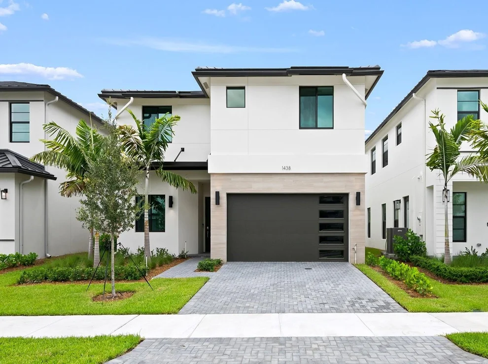 Unit for sale at 1426 SW 23rd Street, Fort Lauderdale, FL 33315
