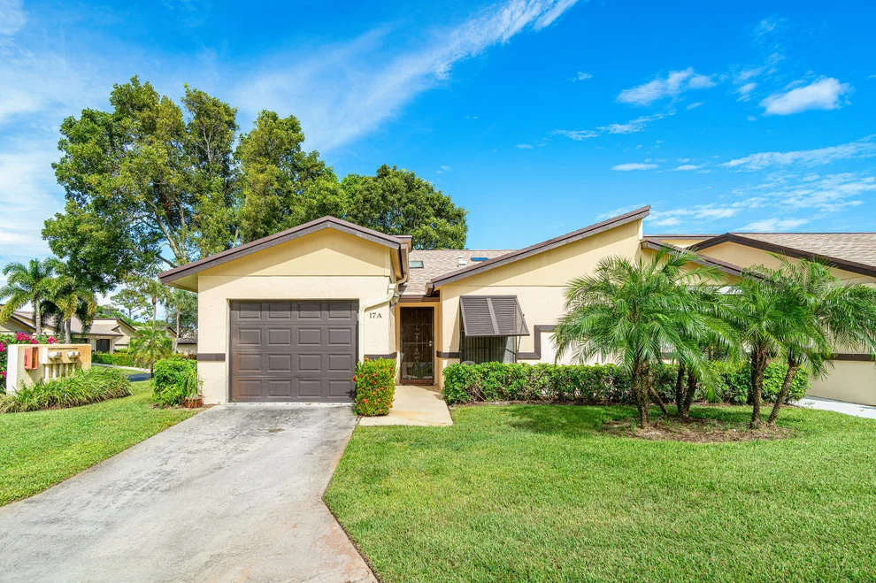Unit for sale at 17 Ridgepointe A Drive, Boynton Beach, FL 33435
