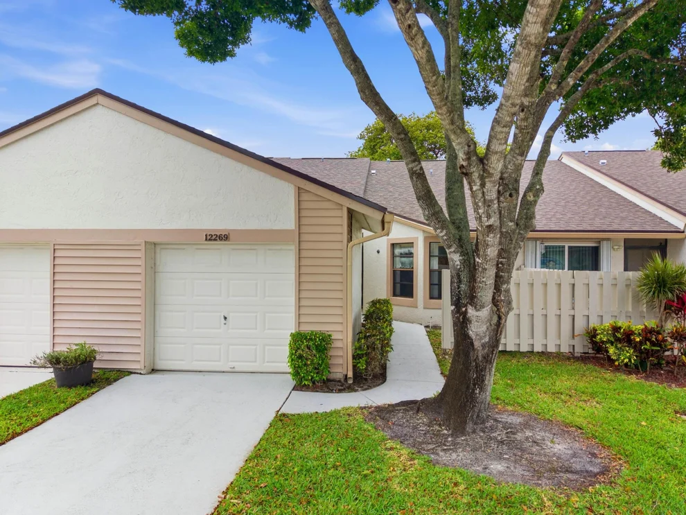 Unit for sale at 12269 Country Greens Boulevard, Boynton Beach, FL 33437