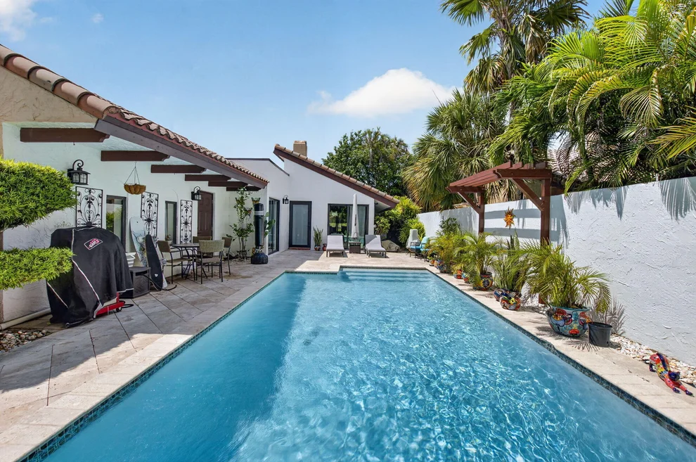 Unit for sale at 5918 Patio Drive, Boca Raton, FL 33433