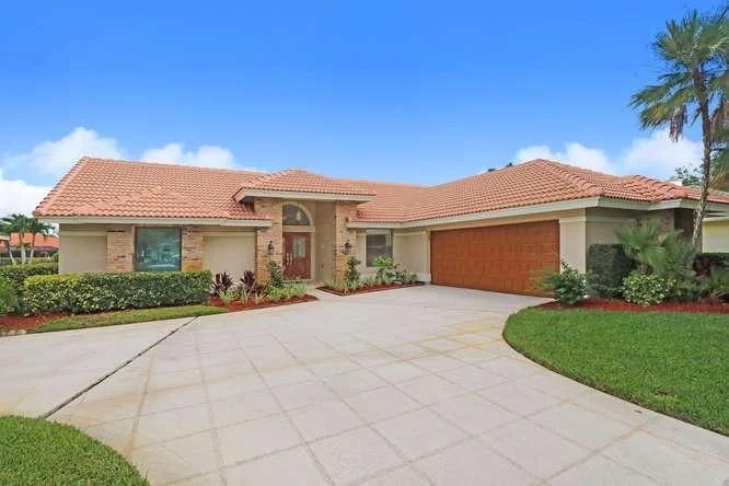 Unit for sale at 6673 Lakeland Court, Jupiter, FL 33458