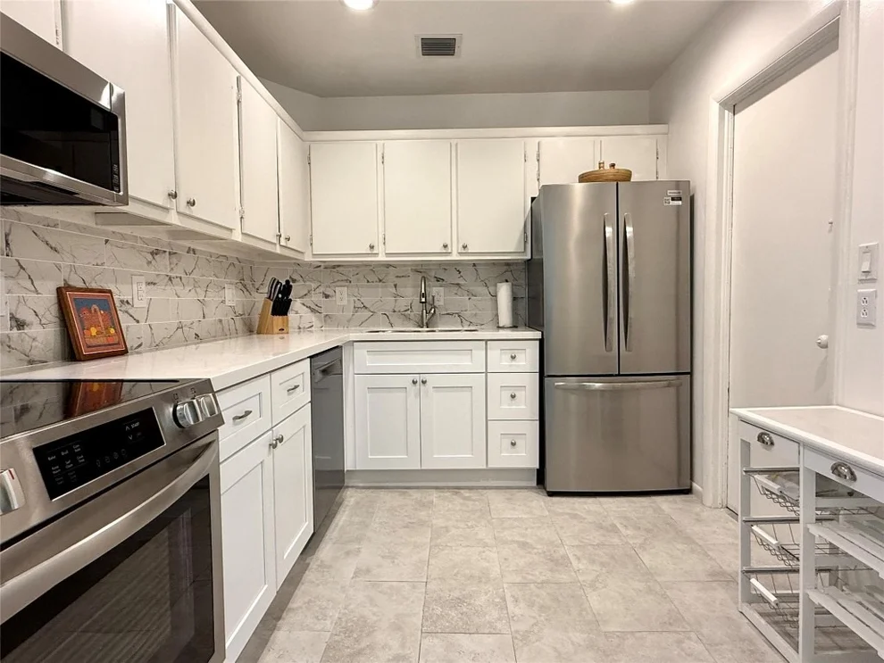 Unit for sale at 669 W Oakland Park Boulevard, Oakland Park, FL 33311