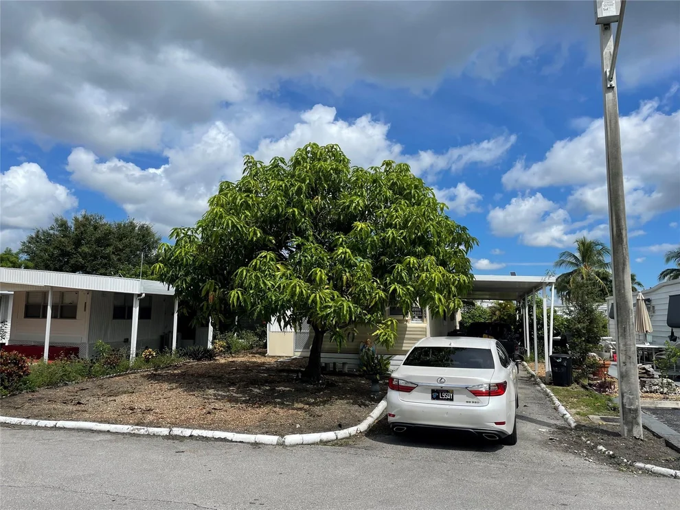 Unit for sale at 2859 SW 58th Court, Fort Lauderdale, FL 33312