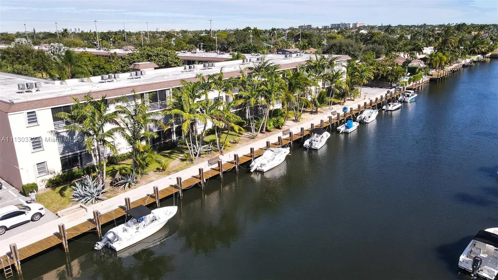 Unit for sale at 4500 N Federal Highway, Lighthouse Point, FL 33064