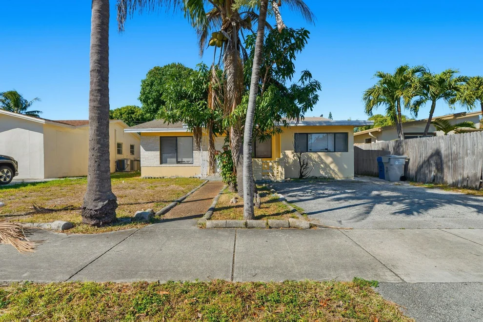 Unit for sale at 3761 NE 15th Avenue, Pompano Beach, FL 33064