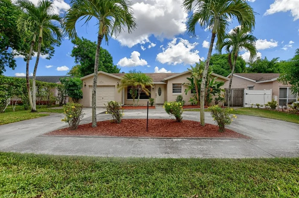 Unit for sale at 22668 SW 54th Way, Boca Raton, FL 33433