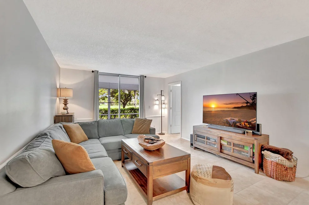 Unit for sale at 5961 NW 2nd Avenue, Boca Raton, FL 33487