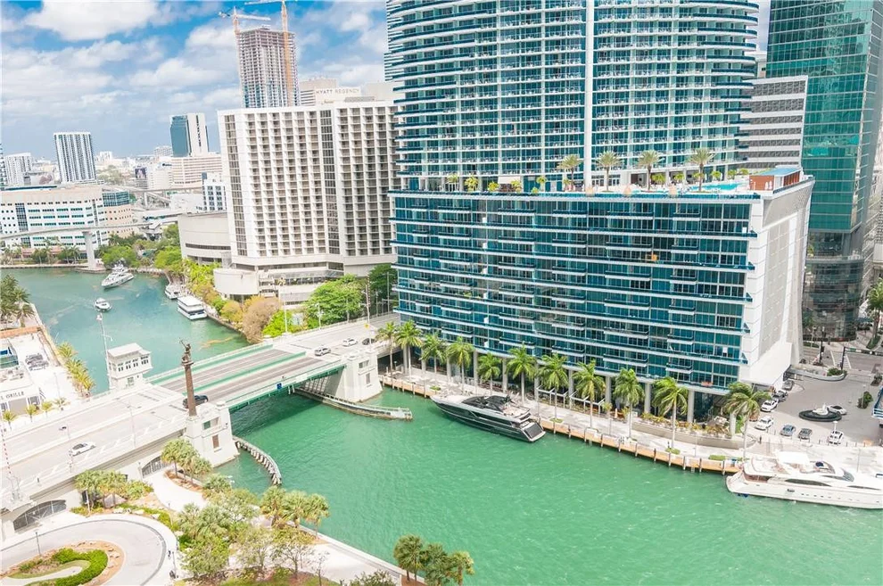 Unit for sale at 475 Brickell Avenue, Miami, FL 33131