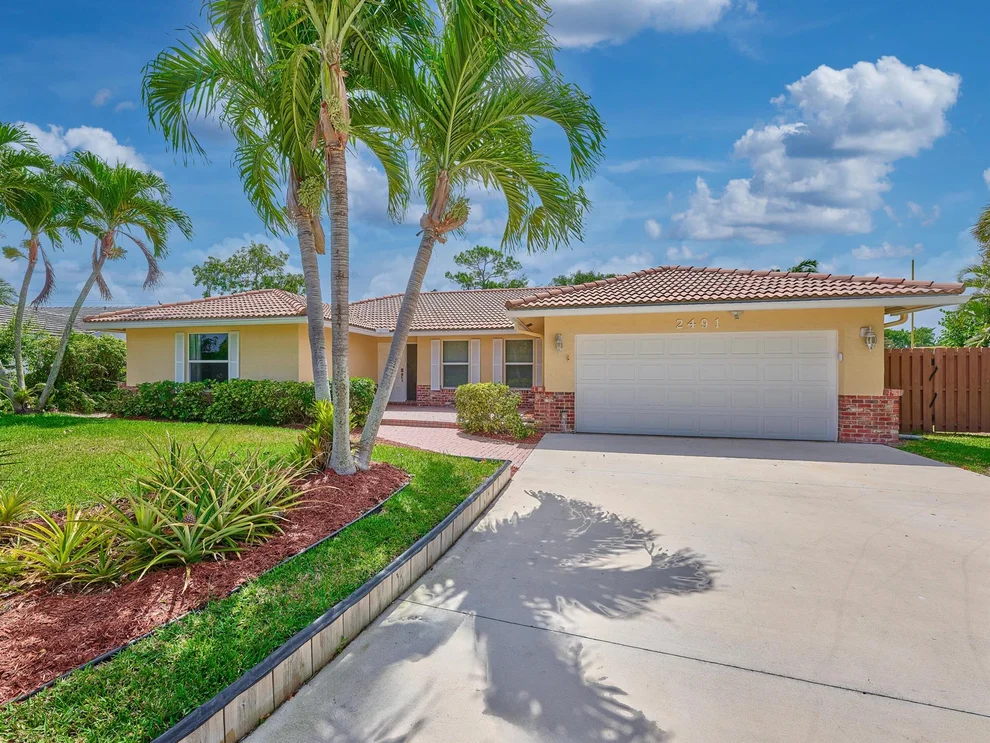 Unit for sale at 2491 NW Timbercreek Circle NW, Boca Raton, FL 33431