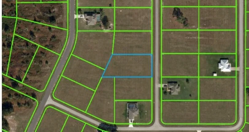 Unit for sale at 316 Costa Del Sol Drive, Sebring, FL 33876