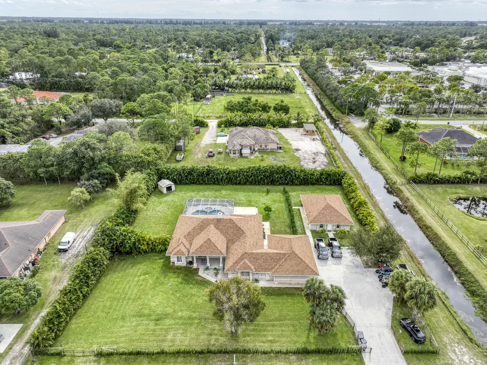 Unit for sale at 15702 72nd Court N, The Acreage, FL 33470