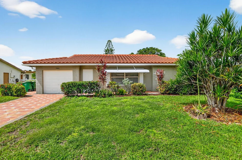 Unit for sale at 7003 NW 92nd Avenue, Tamarac, FL 33321