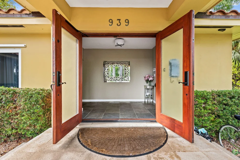Unit for sale at 939 Buchanan Street, Hollywood, FL 33019