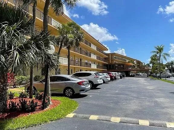 Unit for sale at 9273 SW 8th Street, Boca Raton, FL 33428