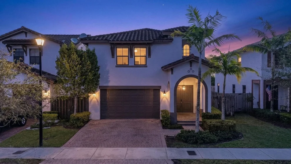 Unit for sale at 8751 NW 102nd Place, Doral, FL 33178