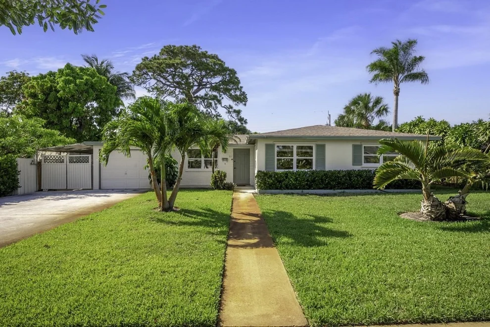 Unit for sale at 837 W Jasmine Drive, West Palm Beach, FL 33403
