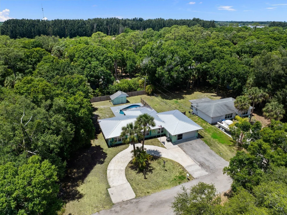Unit for sale at 1835 Flora Lane, Vero Beach, FL 32966