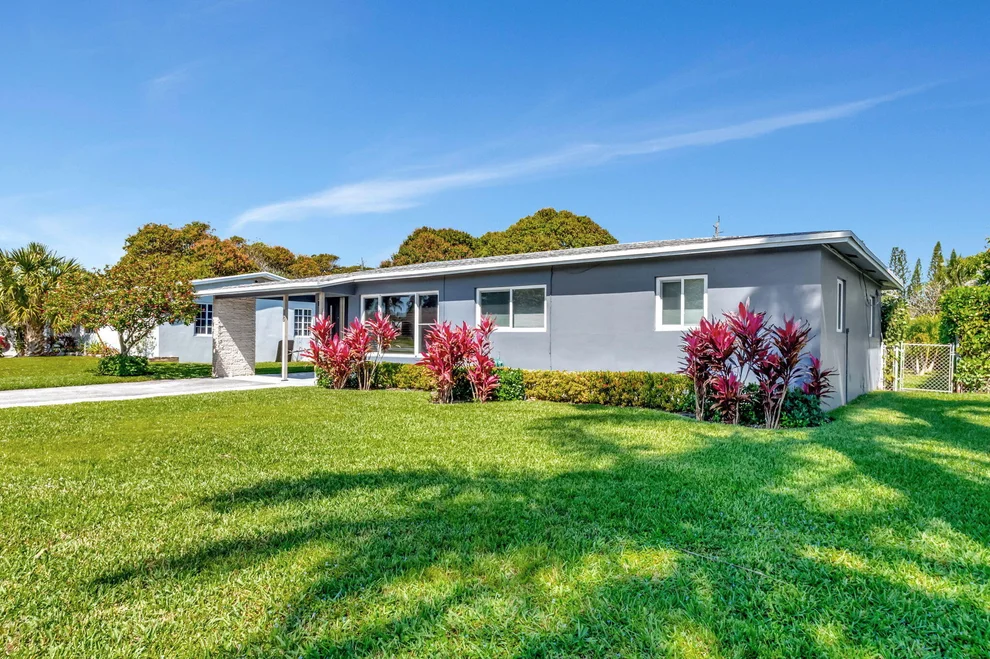 Unit for sale at 125 SE 6th Avenue, Boynton Beach, FL 33435