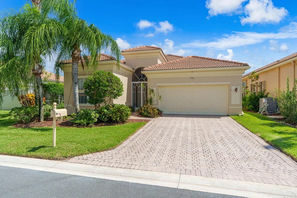 Unit for sale at 7140 Demedici Circle, Delray Beach, FL 33446