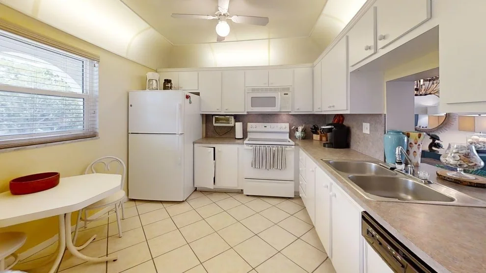 Unit for sale at 250 NE 20th Street, Boca Raton, FL 33431