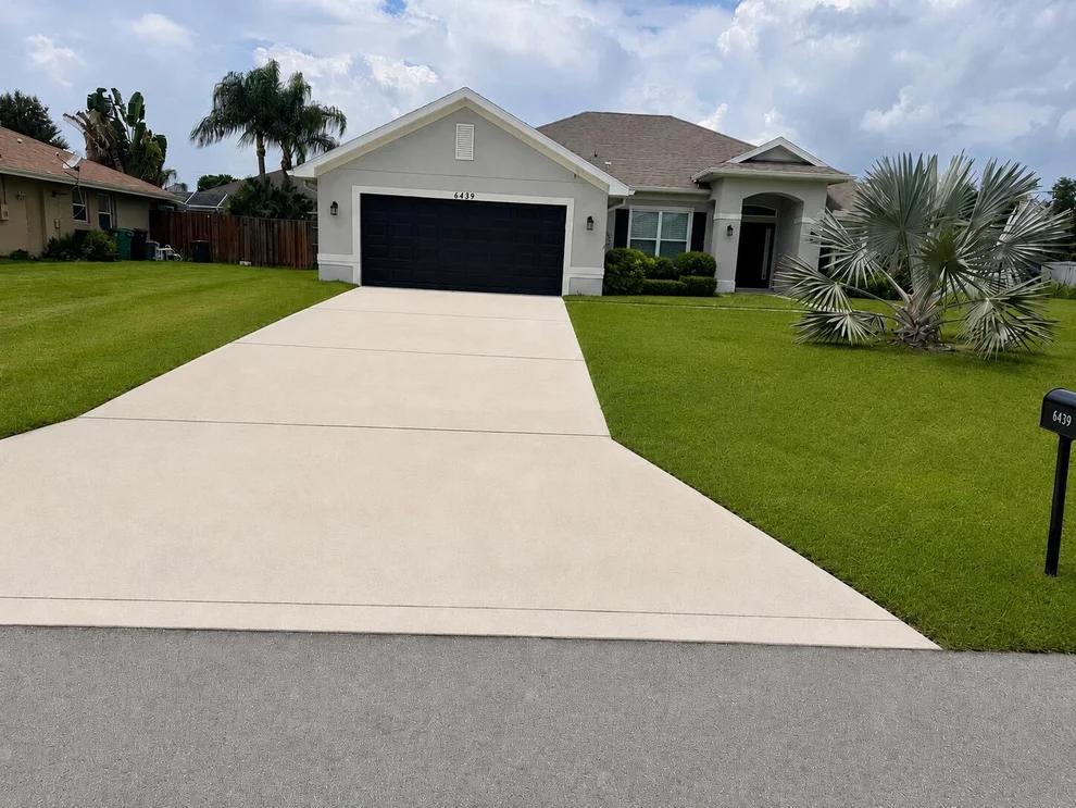 Unit for sale at 6439 NW Polly Court, Port St Lucie, FL 34986