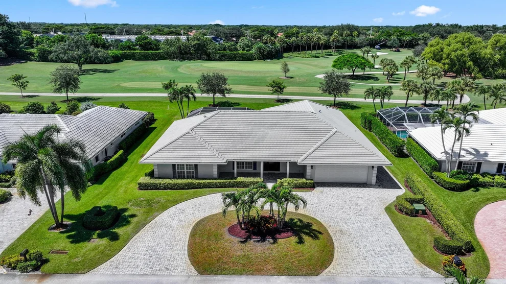 Unit for sale at 11743 N Lake Drive, Boynton Beach, FL 33436