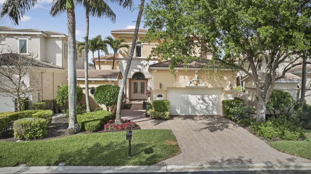 Unit for sale at 142 Viera Drive, Palm Beach Gardens, FL 33418