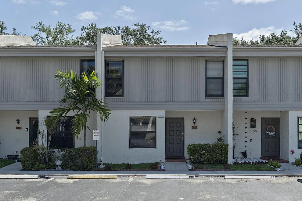 Unit for sale at 1177 NW 98th Terrace, Pembroke Pines, FL 33024