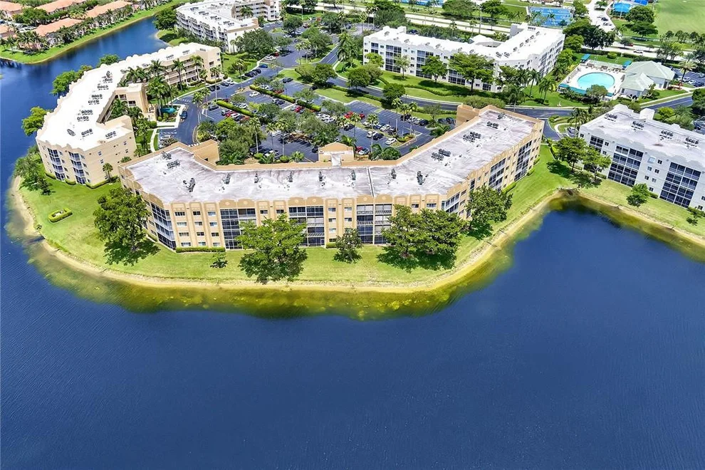 Unit for sale at 7739 Southampton Terrace, Tamarac, FL 33321